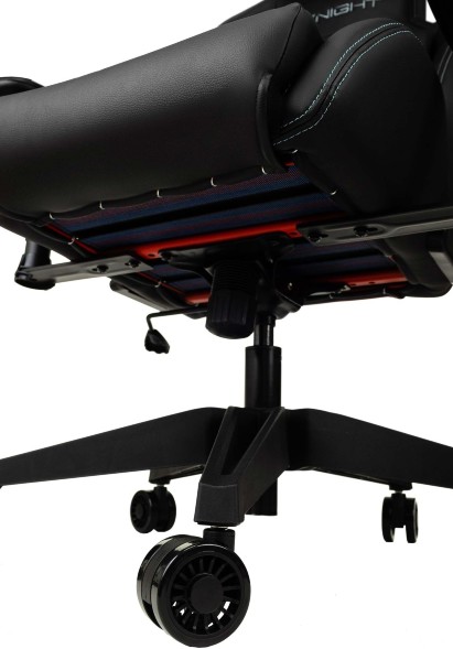 Кресло игровое Knight Outrider Smile оптом