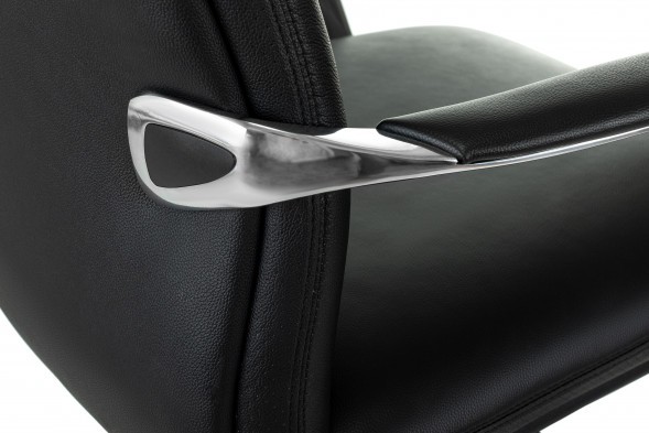 Кресло руководителя Бюрократ _VEGA  оптом