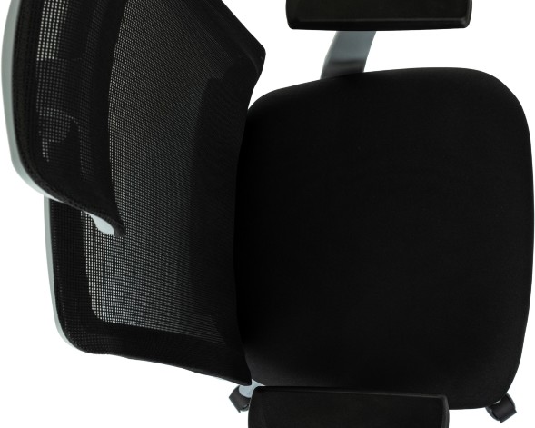 Кресло руководителя Бюрократ MC-G611NL-H черный Elastic-102 с подголов. крестов.4-луч. пластик пластик серый оптом